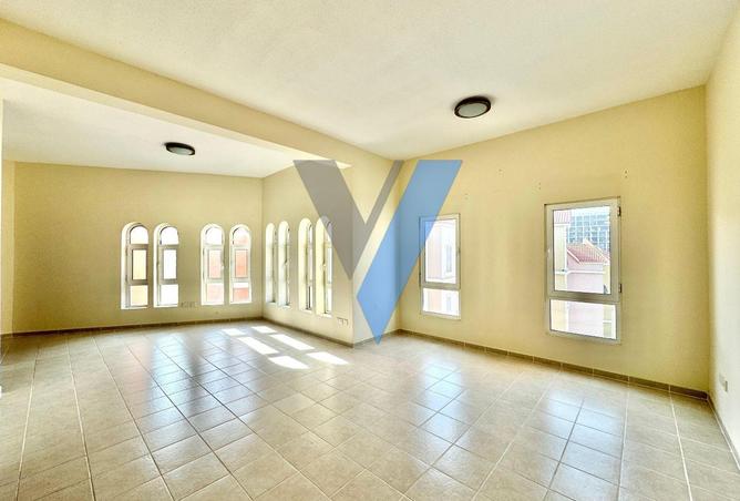 98707520 - Property Image 3