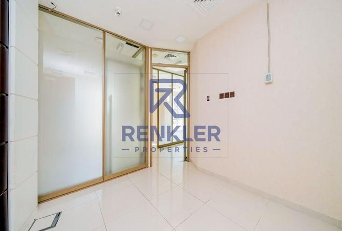 73841696 - صورة العقار 3