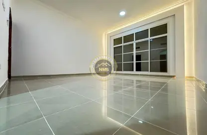 Apartment - Studio - 1 Bathroom for rent in Al Muntazah - Abu Dhabi