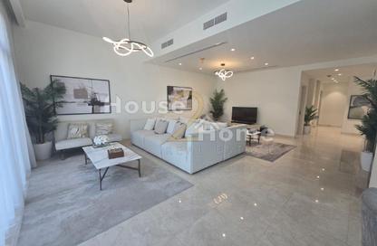 Villa - 5 - 7 for sale in South Bay 3 - South Bay - Residential District - Dubai South (Dubai World Central) - Dubai