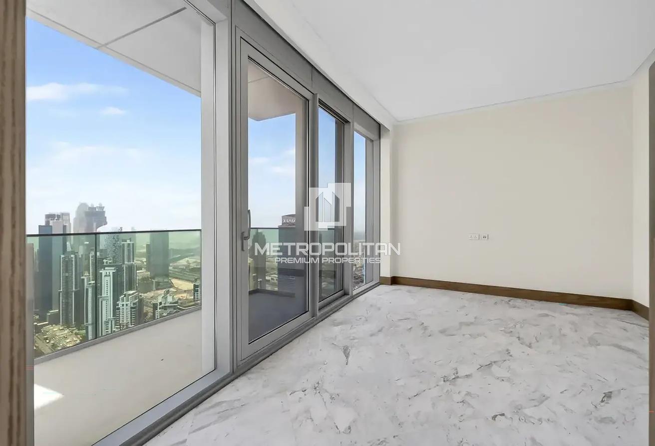 Large Penthouse | 360 Views | Ready to Move photo 13