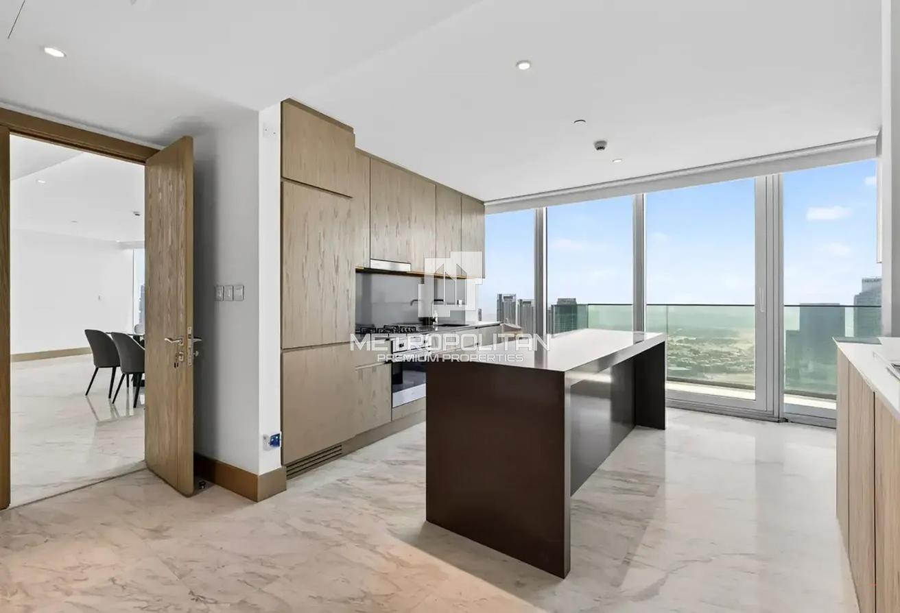 Large Penthouse | 360 Views | Ready to Move photo 5