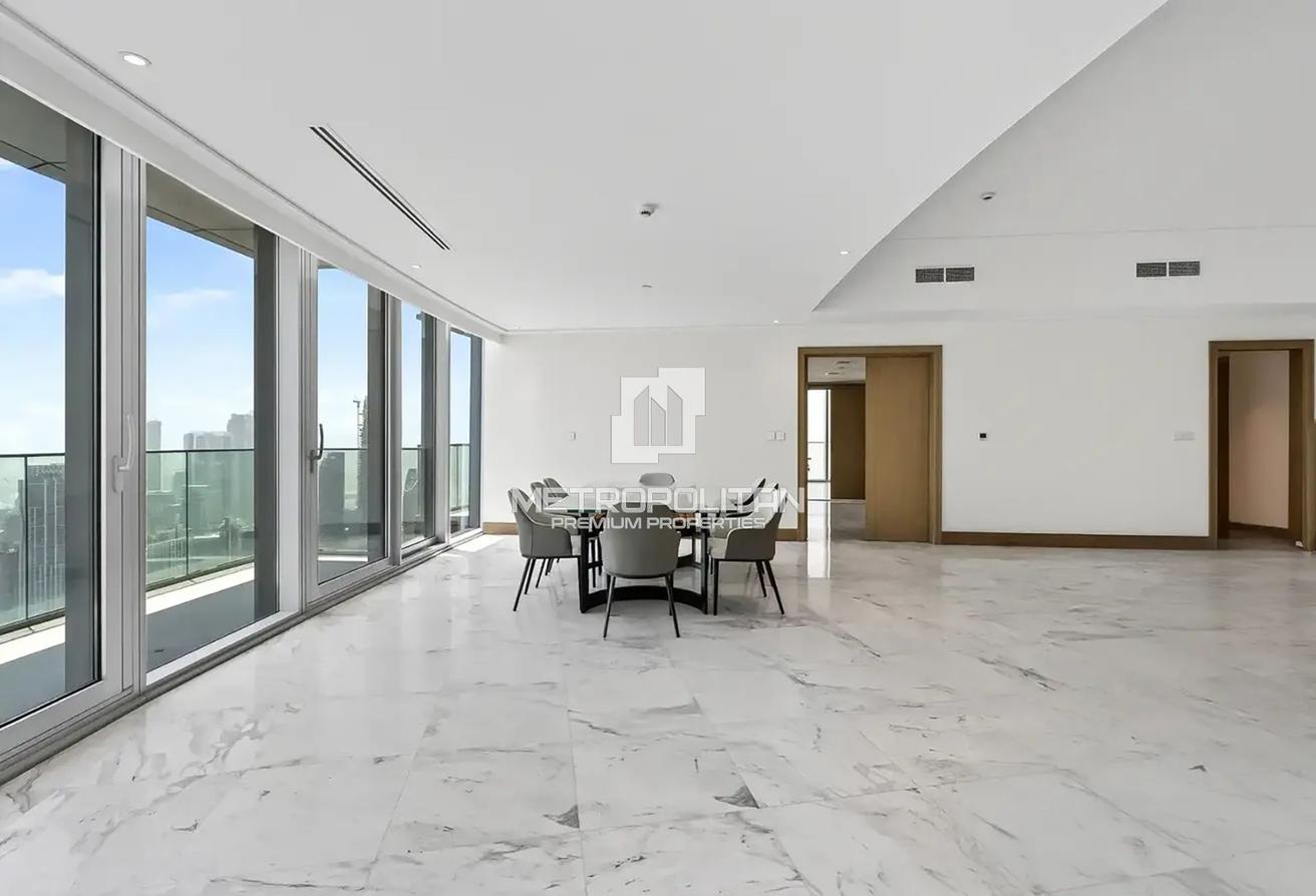 Large Penthouse | 360 Views | Ready to Move photo 4