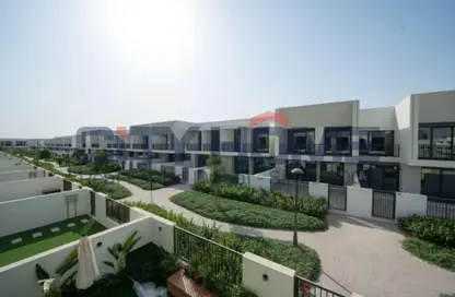 تاون هاوس - 3 غرف نوم - 3 حمامات للبيع في مها تون هوسيس - تاون سكوير - دبي