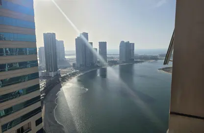 شقة - غرفة نوم - 2 حمامات للبيع في كورنيش الخان - الخان - الشارقة