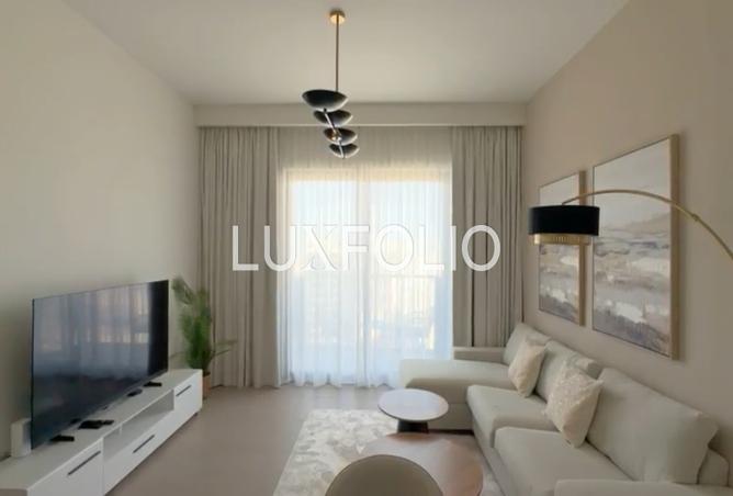 12 Cheques | Fully Furnished | Vacant photo 3