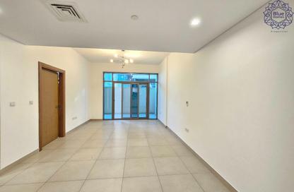 Apartment - 1 Bedroom - 2 Bathrooms for rent in Al Nasr Square Block A - Al Nasr Square - Oud Metha - Bur Dubai - Dubai