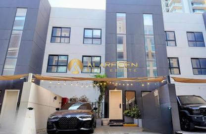 Villa - 4 Bedrooms - 5 Bathrooms for rent in Westar Azure - District 12 - Jumeirah Village Circle - Dubai