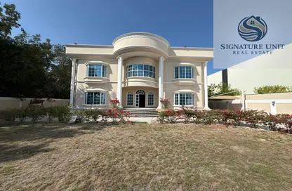 Villa - 5 Bedrooms - 7 Bathrooms for rent in Umm Al Sheif Villas - Umm Al Sheif - Dubai