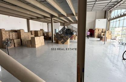 Warehouse - Studio - 2 Bathrooms for rent in Umm Dir - Umm Al Quwain