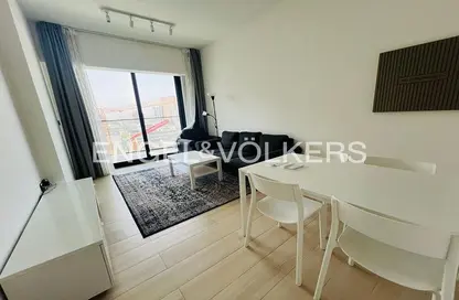 Apartment - 2 Bedrooms - 2 Bathrooms for sale in Binghatti Crest - District 13 - Jumeirah Village Circle - Dubai