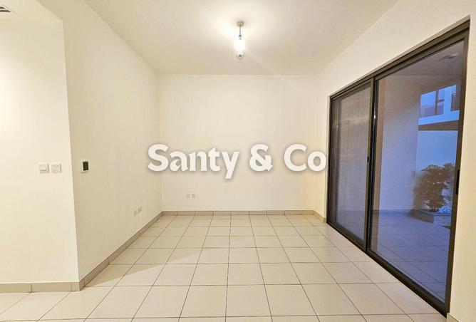 83644416 - Property Image 3