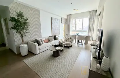 Apartment - 3 Bedrooms - 3 Bathrooms for rent in Marina Residences 6 - Marina Residences - Palm Jumeirah - Dubai