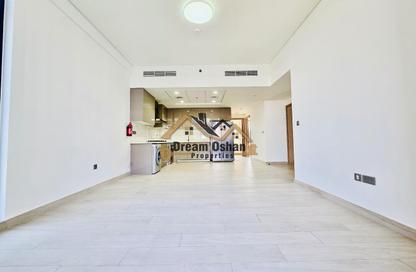 Apartment - 3 Bedrooms - 2 Bathrooms for rent in Azizi Riviera 36 - Azizi Riviera - Meydan One - Meydan - Dubai
