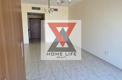 Apartment - Studio - 1 Bathroom for sale in Skycourts Tower D - Skycourts Towers - Dubai Land Residence Complex - Dubai Land - Dubai Apartment - Studio - 1 Bathroom for sale in Skycourts Tower D - Skycourts Towers - Dubai Land Residence Complex - Dubai Land - Dubai
