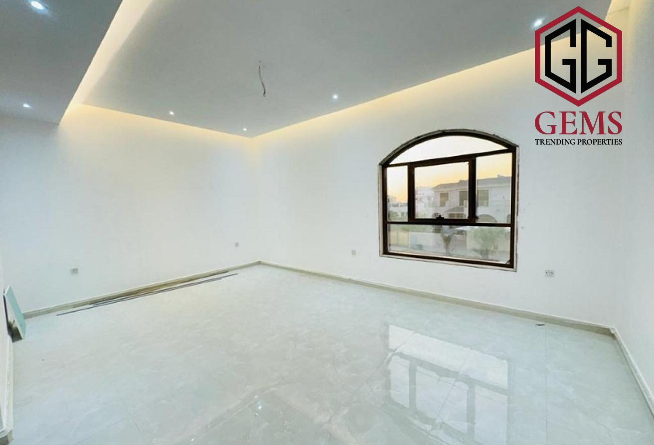 BRAND NEW | SERVANT BLOCK | SPACIOUS | GARDEN photo 11