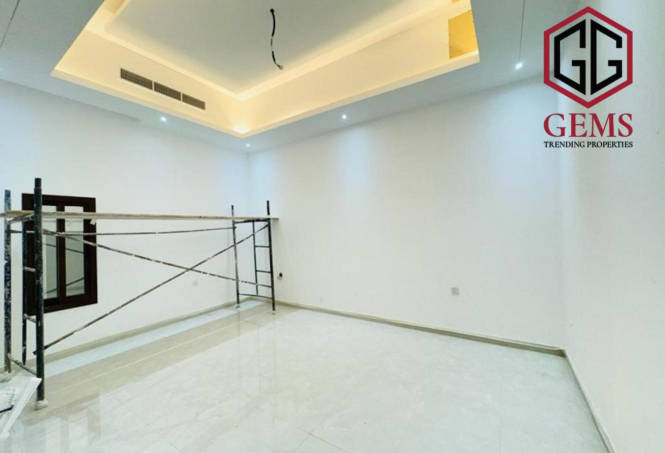 BRAND NEW | SERVANT BLOCK | SPACIOUS | GARDEN photo 7