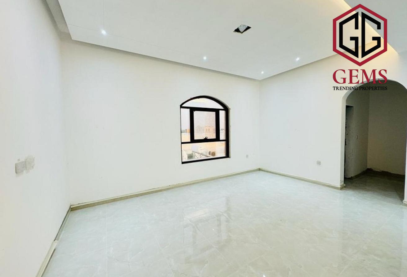 BRAND NEW | SERVANT BLOCK | SPACIOUS | GARDEN photo 9