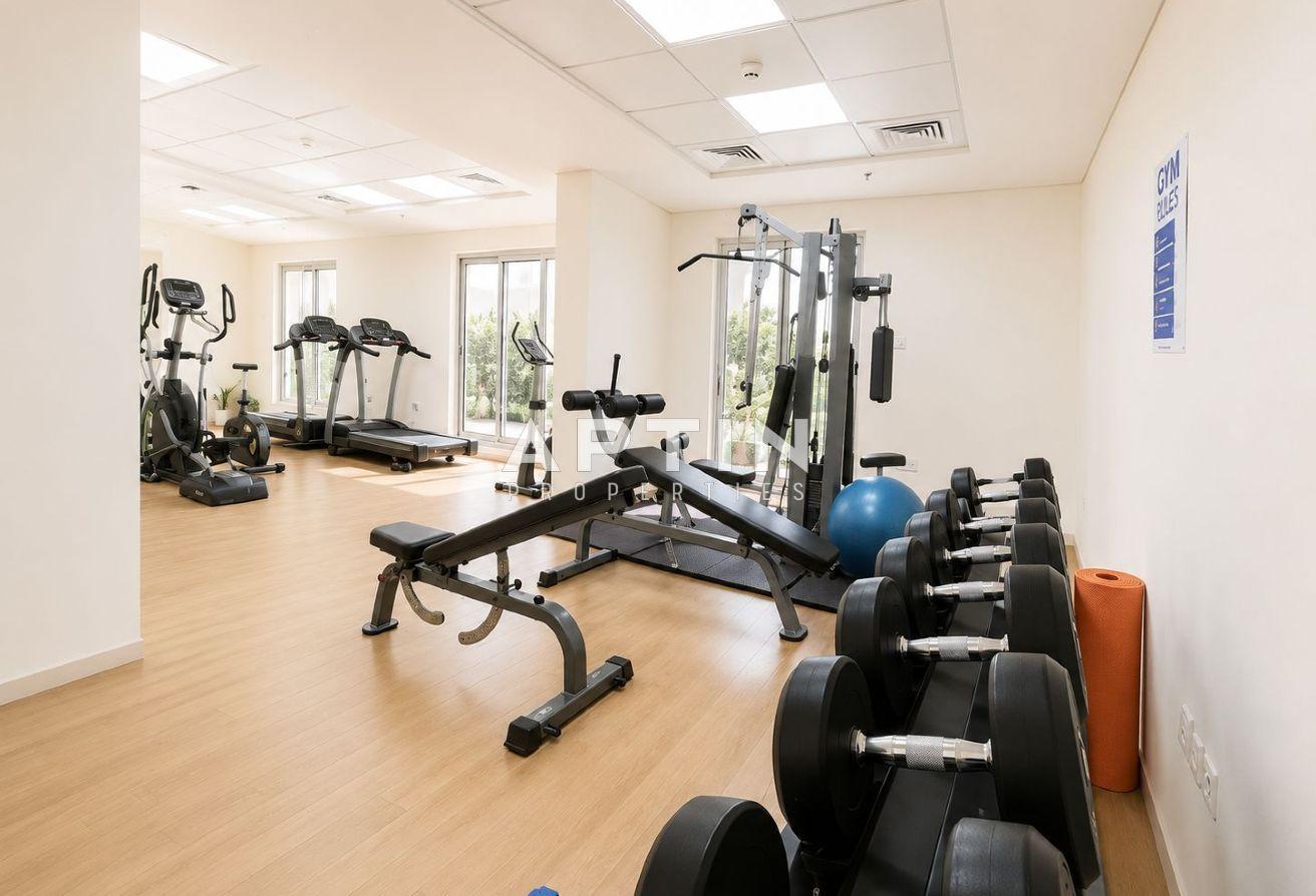 1 Month Free | Studio with Balcony | Pool & Gym photo 17