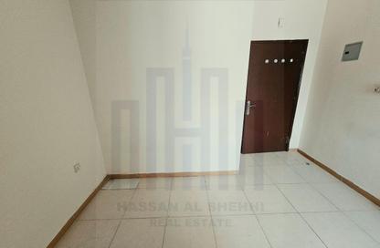 Apartment - Studio - 1 Bathroom for rent in Fire Station Road - Muwaileh - Sharjah Apartment - Studio - 1 Bathroom for rent in Fire Station Road - Muwaileh - Sharjah