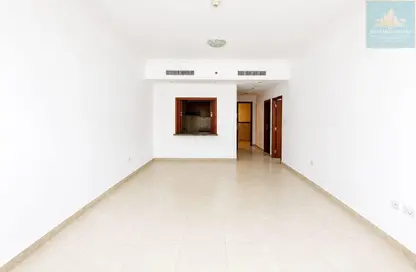 Apartment - 1 Bedroom - 2 Bathrooms for rent in MAG 218 - Dubai Marina - Dubai
