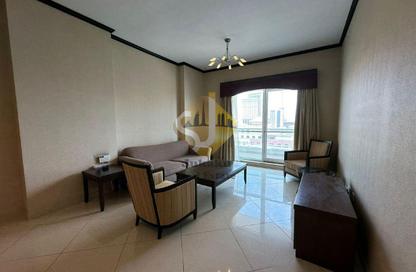 Apartment - 2 Bedrooms - 3 Bathrooms for rent in Emerald Oud Metha - Oud Metha - Bur Dubai - Dubai