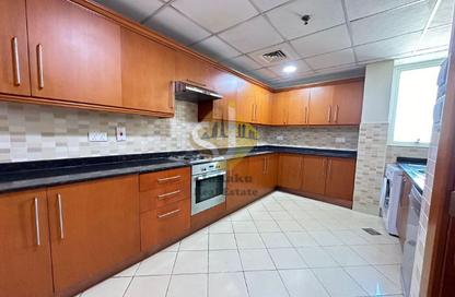Apartment - 2 Bedrooms - 3 Bathrooms for rent in Emerald Oud Metha - Oud Metha - Bur Dubai - Dubai