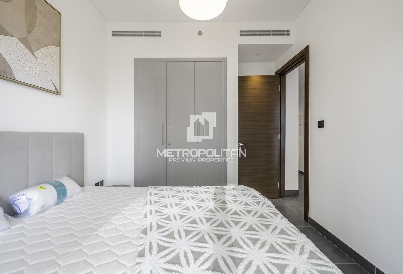 Ready to Move In | Spacious 1 Bed | Furnished photo 12
