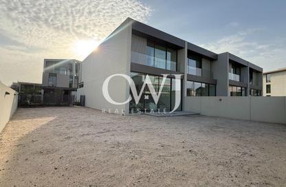 Townhouse - 3 Bedrooms - 4 Bathrooms for rent in Nad Al Sheba Gardens 2 - Nad Al Sheba Gardens - Nad Al Sheba - Dubai