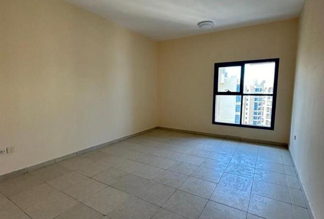 54407813 - صورة العقار 2