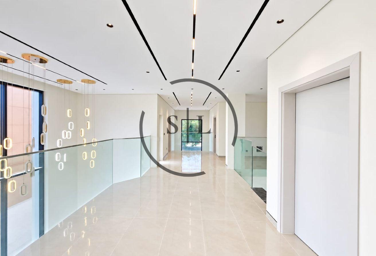 Stylish Villa | 2 Living Room | Move-in Ready photo 4