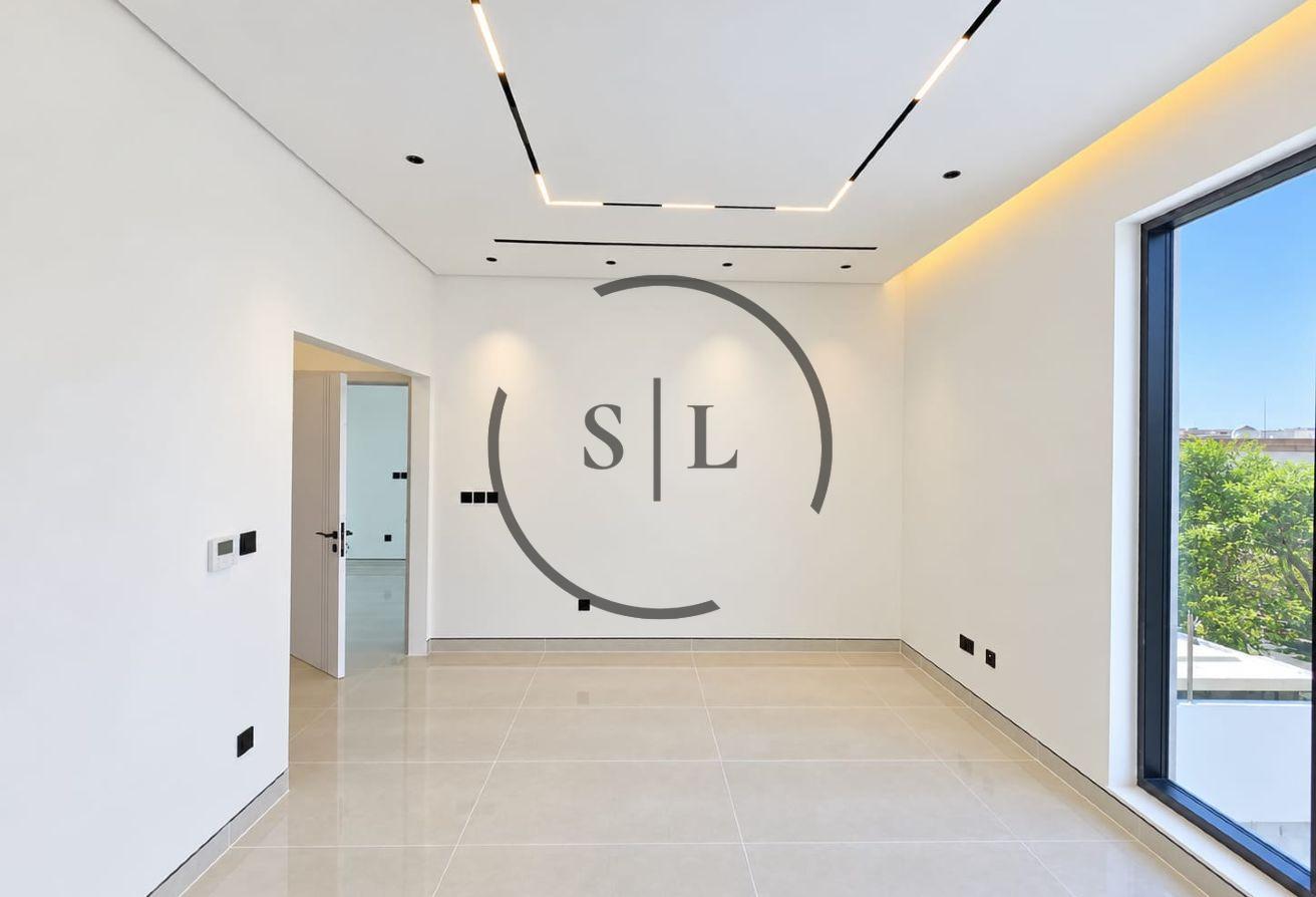 Stylish Villa | 2 Living Room | Move-in Ready photo 5