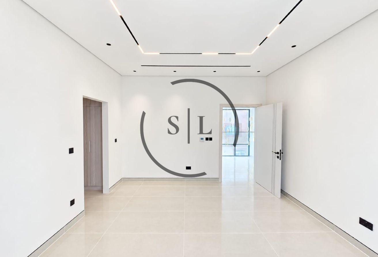 Stylish Villa | 2 Living Room | Move-in Ready photo 3