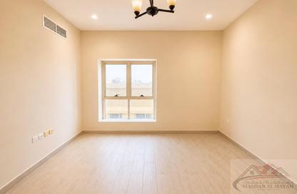 Apartment - 2 - 3 for rent in Muweileh Community - Muwaileh Commercial - Sharjah