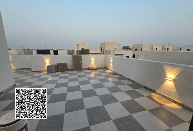 163172600 - Property Image 2