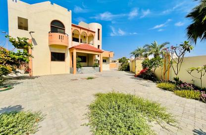 Villa - 5 Bedrooms - 6 Bathrooms for rent in Al Rifa'ah - Al Heerah - Sharjah