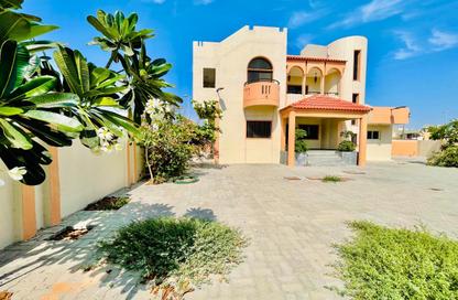 Villa - 5 Bedrooms - 6 Bathrooms for rent in Al Rifa'ah - Al Heerah - Sharjah