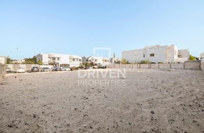 Land - Studio for sale in Umm Suqeim 1 Villas - Umm Suqeim 1 - Umm Suqeim - Dubai
