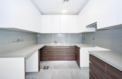 Apartment - 1 Bedroom - 2 Bathrooms for rent in Canal Residence - Al Reem Island - Abu Dhabi