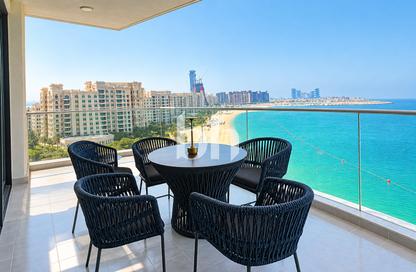 Apartment - 2 - 2 for rent in Azure Residences - Palm Jumeirah - Dubai