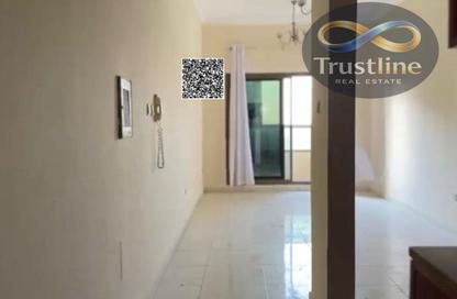 Apartment - 1 Bedroom - 1 Bathroom for sale in Paradise Lakes Tower B9 - Paradise Lakes Towers - Emirates City - Ajman
