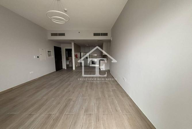 81116965 - Property Image 2