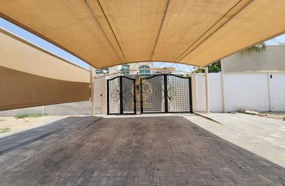 Villa - 5 Bedrooms - 7 Bathrooms for rent in Mohamed Bin Zayed City - Abu Dhabi