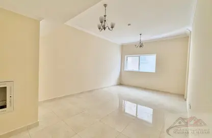 Apartment - 1 Bedroom - 2 Bathrooms for rent in Muweileh Community - Muwaileh Commercial - Sharjah