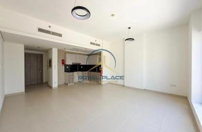 Apartment - 1 Bedroom - 2 Bathrooms for rent in Bin Suloom Building - Al Jaddaf - Dubai