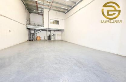 مستودع - استوديو - 1 حمام للايجار في RAS - أم الرمول - دبي مستودع - استوديو - 1 حمام للايجار في RAS - أم الرمول - دبي