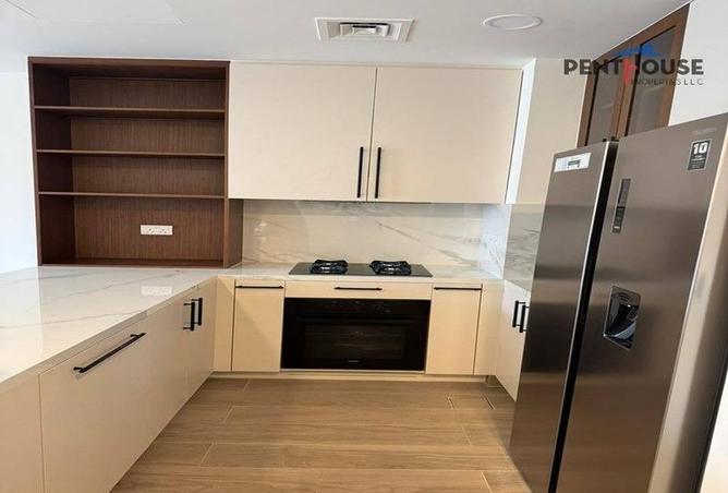 82384827 - Property Image 3