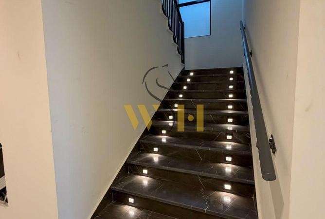 121976016 - Property Image 2