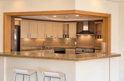 Apartment - 3 - 3 for rent in Al Das - Shoreline Apartments - Palm Jumeirah - Dubai