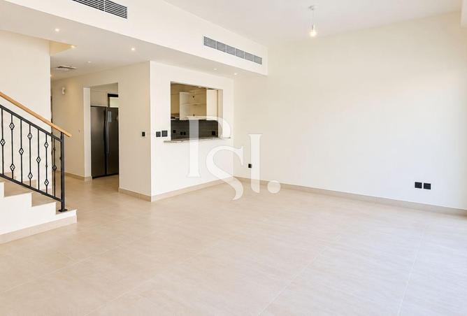 4-bed townhouse in Costa Brava 2 · Vacant — photo 3